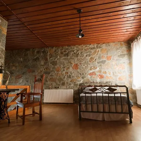 Rustic Stone Home, Milopotamos, Rethymno Villa Agridia