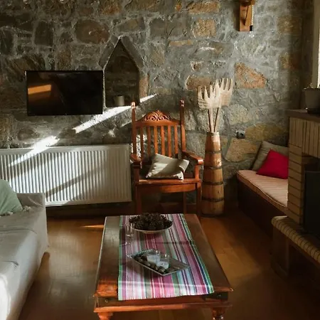 Villa Rustic Stone Home, Milopotamos, Rethymno Agridia